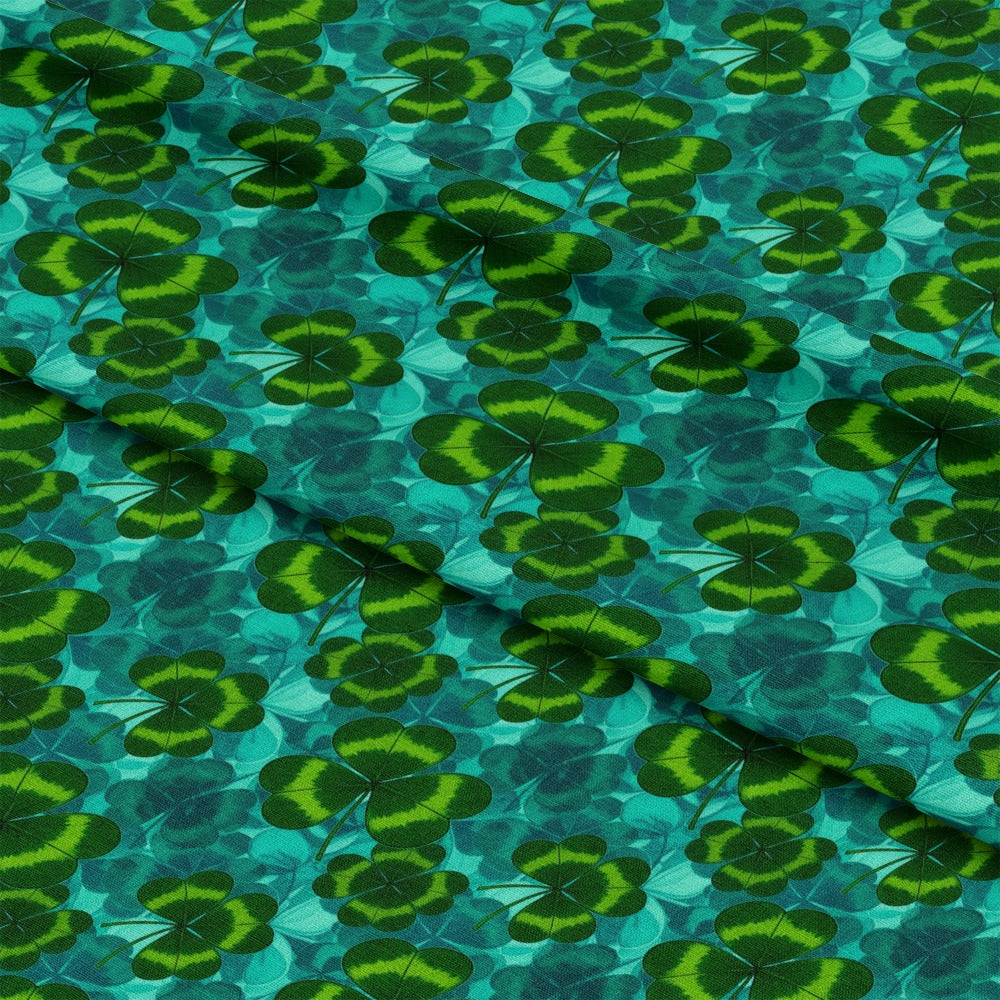 mockup-lying (auto)