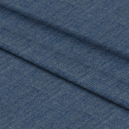 mockup-lying (auto)